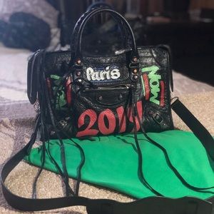 New New New Balenciaga 💼 💵